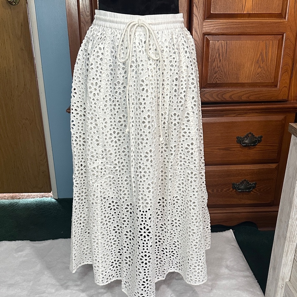 Chic White Eyelet Maxi Skirt